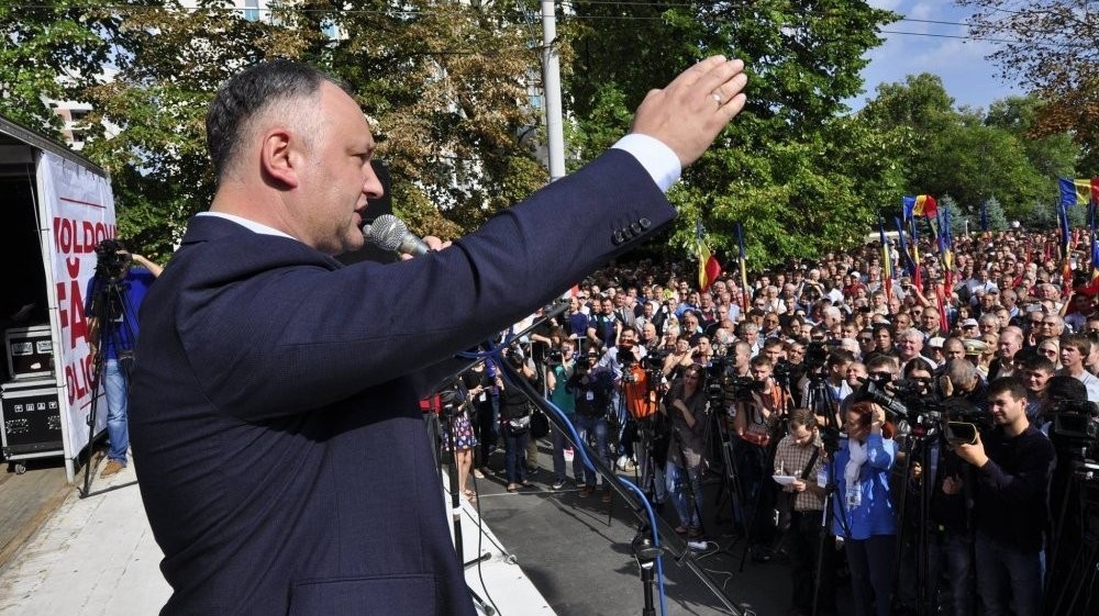 Dodon amenință: Noi o să le arătăm cum se organizează proteste